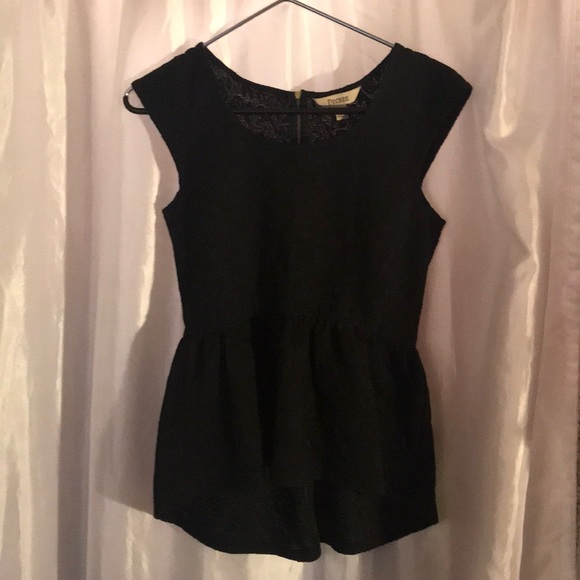 Dress-Style Top Gathered at Waist & Longer in Back - Picture 1 of 8